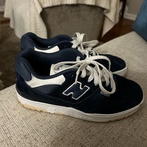 Navy suede New Balance 550’s